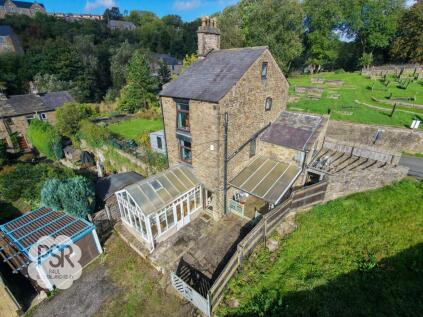 St. Georges Road, New Mills, SK22