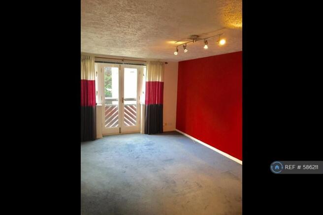 Living Room (Will Be Newly Painted)