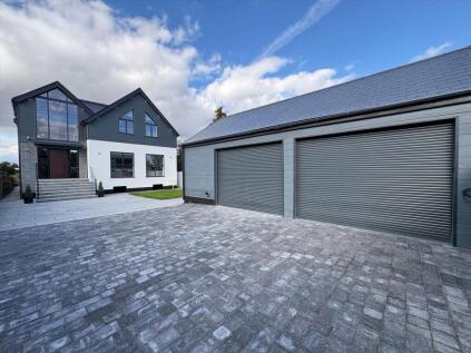Park Avenue, Wraysbury, Staines-upon-Thames, Berkshire TW19
