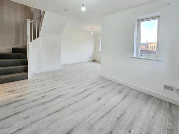Higham-Road-Prime-Choice-Living-Room.jpg