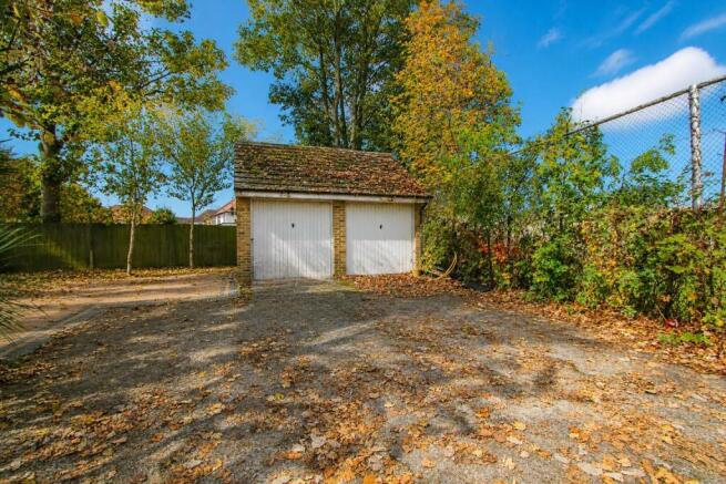 Bristow Road, Beddington, Sutton photo 5