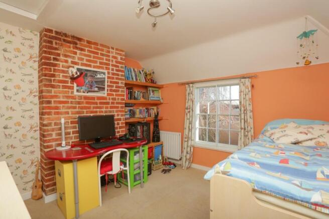 Photo 16