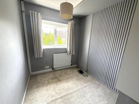 3 bed House to rent Image 7
