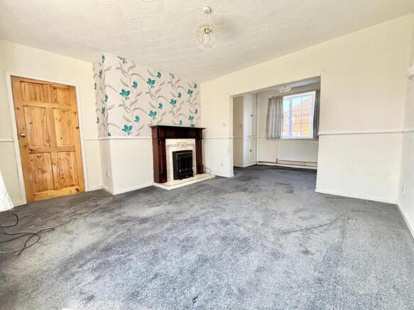 3 bed Semi-Detached for sale Image 7