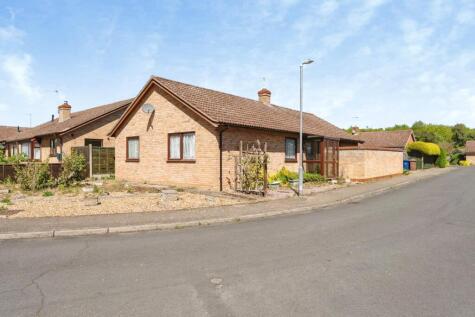 Mulberry Close, Mildenhall, Bury St. Edmunds, Suffolk, IP28
