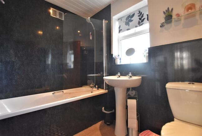 bathroom.JPG