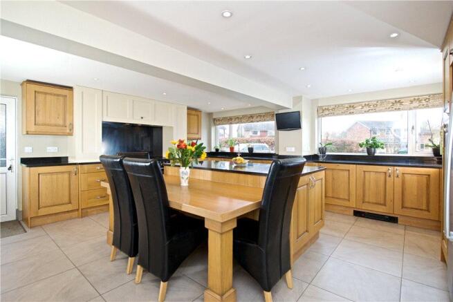 Kitchen/Breakfast