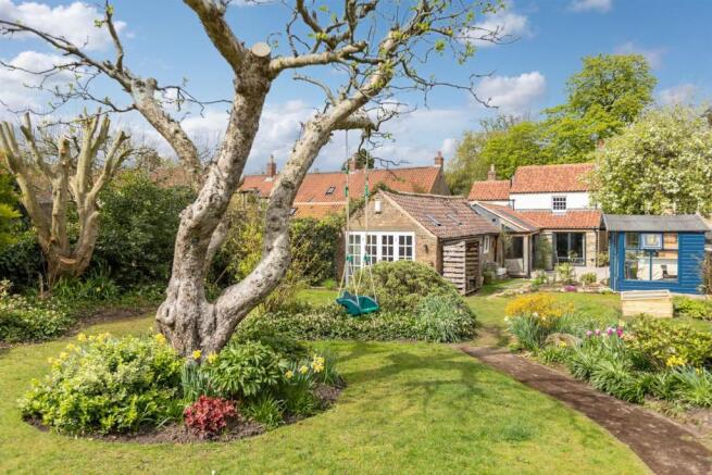 Rear Elevation & Garden