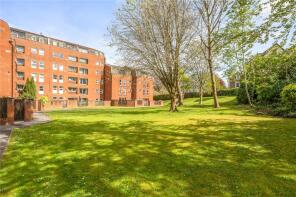 5, Alma Court, Clifton, Bristol BS8 2HQ