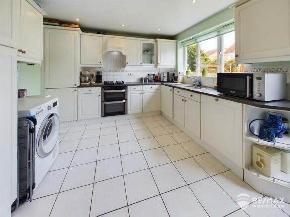 Kitchen.jpg