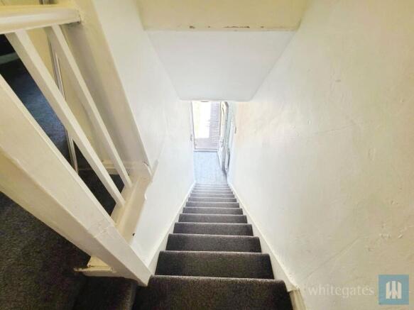 2 bed Terraced to rent Image 12