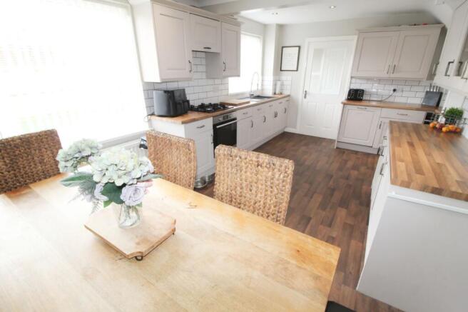 Dining Kitchen