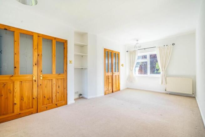4 bed Detached for sale Image 9