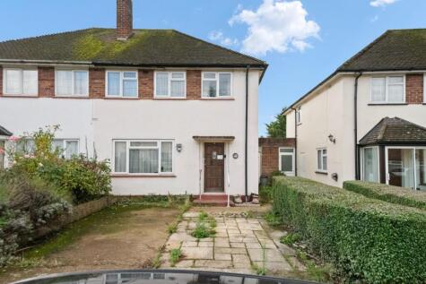 Regent Avenue, Uxbridge