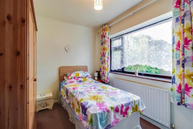 2 bed Detached Bungalow for sale Image 10