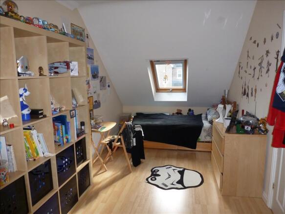 Photo 8