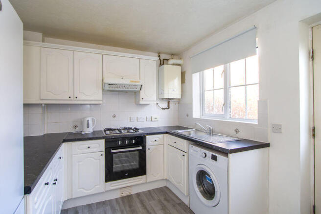 Kestell Drive, Cardiff photo 4