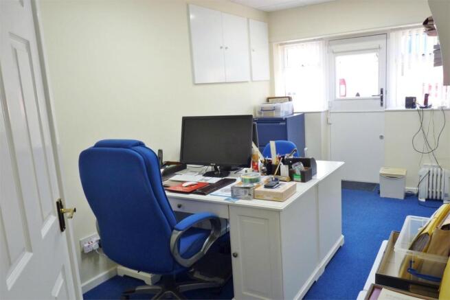 Photo 12