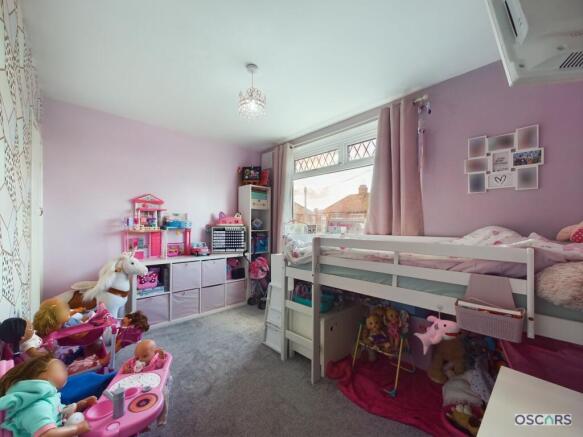3 bed Terraced for sale Image 8