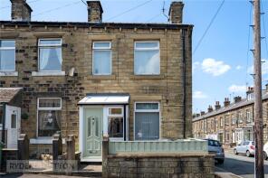 5, Grove Street, Slaithwaite, Huddersfield HD7 5DZ