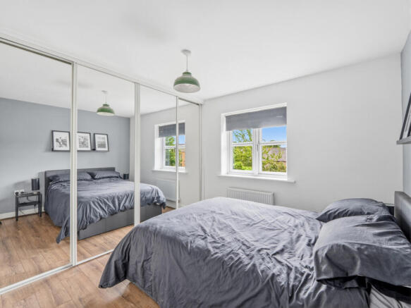 2 bed Terraced for sale Image 8