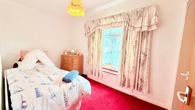 2 bed Terraced for sale Image 6
