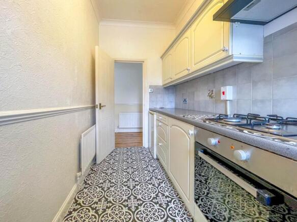 KITCHEN (2)