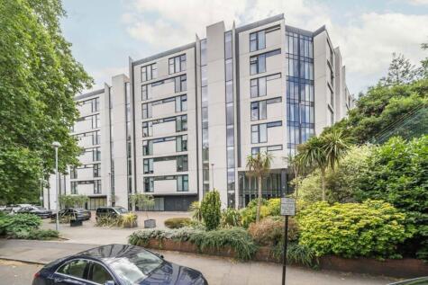 Colonial Drive, Chiswick