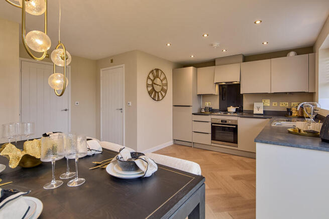 3 bed Semi-Detached for sale Image 5
