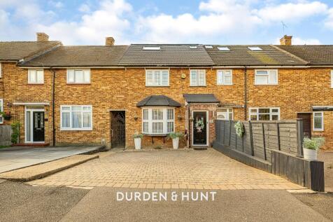 Wickford Drive, Romford, RM3