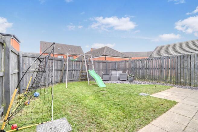 3 bed Semi-Detached for sale Image 5