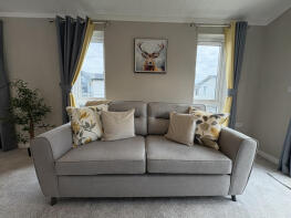 5, Beachway, Canvey Island SS8 0BD