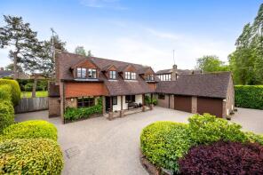 10, Hickmans Lane, Haywards Heath RH16 2BL