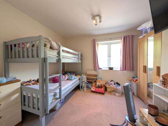 2 bed Apartment for sale Image 11