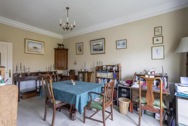 3 bed Town House for sale Image 6