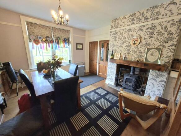 3 bed Detached for sale Image 9
