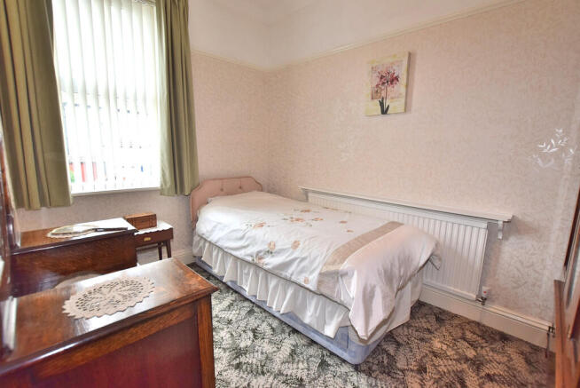 4 bed Detached for sale Image 12