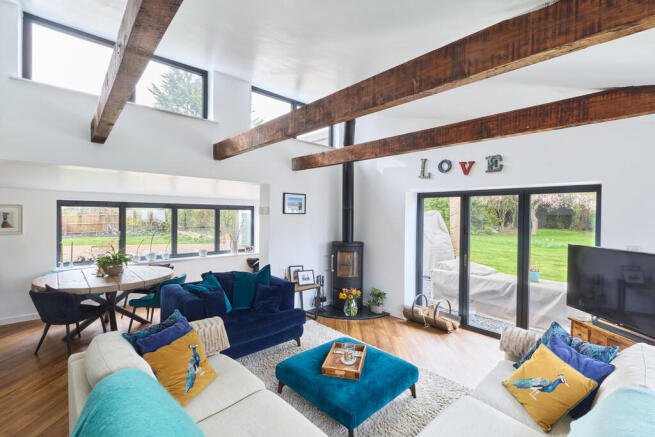 Hurdle Hall 13032...