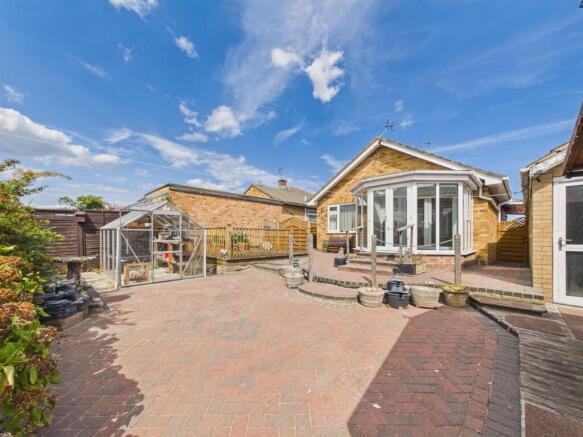 2 bed Detached Bungalow for sale Image 12