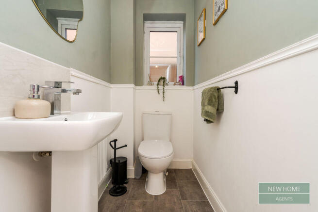 3 bed Semi-Detached for sale Image 5