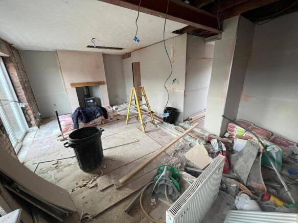 WhatsApp Image 2026-01-08 At 14.20.57 9 T202601081422.jpeg