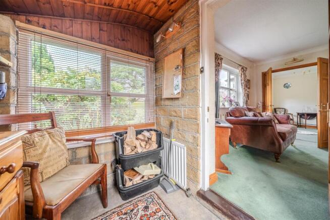 3 bed Bungalow for sale Image 5