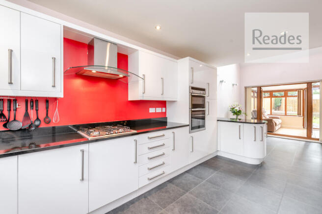 Kitchen/b'fast rm