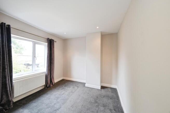 3 bed Semi-Detached for sale Image 10