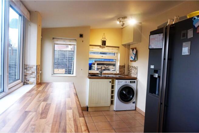 Kitchen / Breakfast