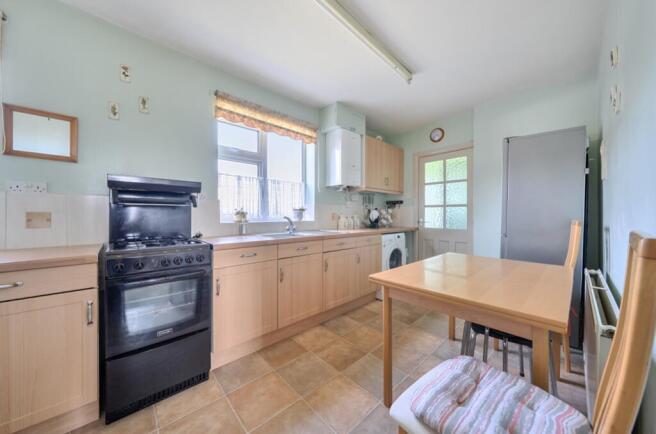 3 bed Terraced for sale Image 4