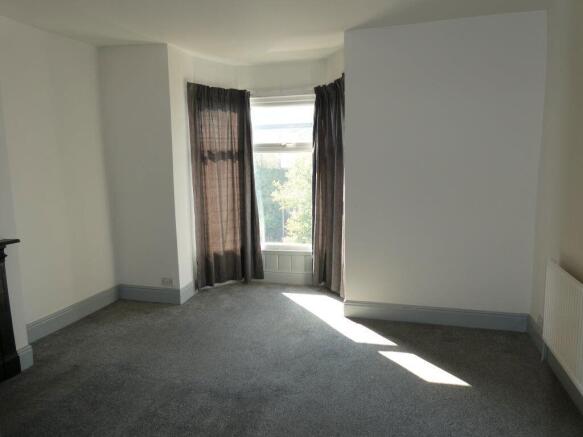 3 bed Terraced to rent Image 10