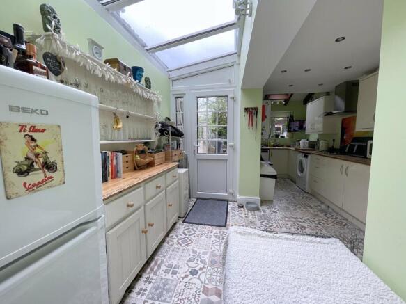 Kitchen/Dining Room