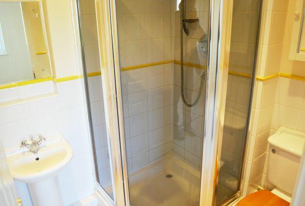 ENSUITE SHOWER ROOM