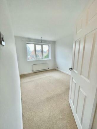 bedroom 3.jpg